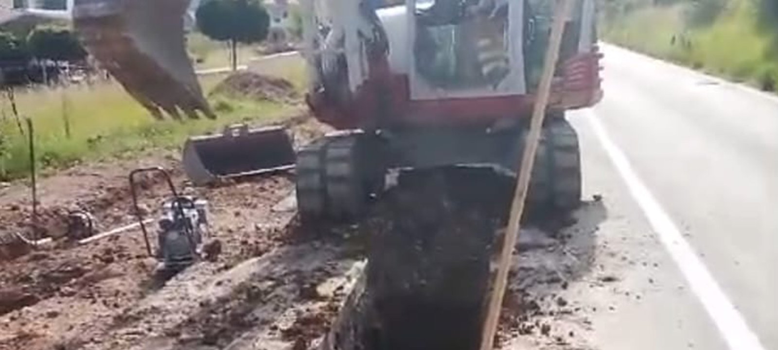 Radovi-sanacija-ceste-Vrlika-Strabag-1